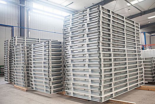 金属制品规范图片大全与素材选择指南