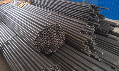 厂家热销毛细无缝钢管8*1无缝钢管 库存充足，价格优惠，品质卓越